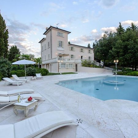 Villa Rinaldi Монтеспертолі Екстер'єр фото